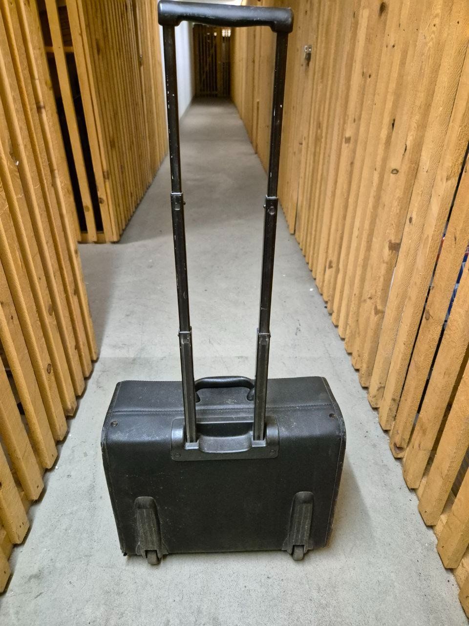 Samsonite Reisekoffer: Samsonite Business-Trolley / Piloten-Koffer Schwarz – Gebraucht aus Zürich von MikeFe 6