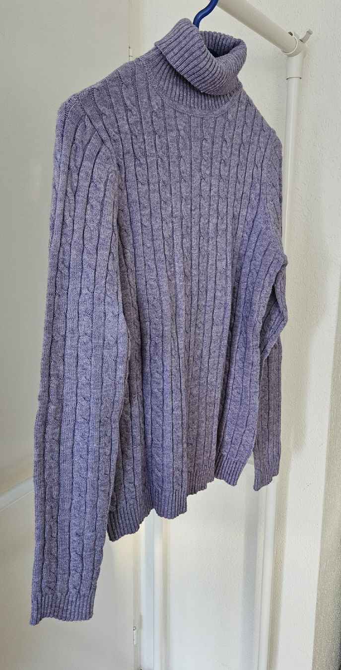 Pullover & Sweatshirts: Lila Rollkragen-Pulli Gr. M - Chicorée - Spendenaktion – Neu (gemäss Beschreibung) aus Unterkulm von Beljasch 2
