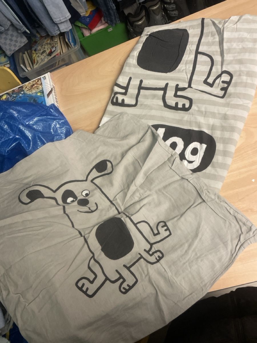 Bettwäsche: Ikea Basic Dog Kinder Bettwäsche Set Grau Top Zustand! – Gebraucht aus Obergerlafingen von cabo4