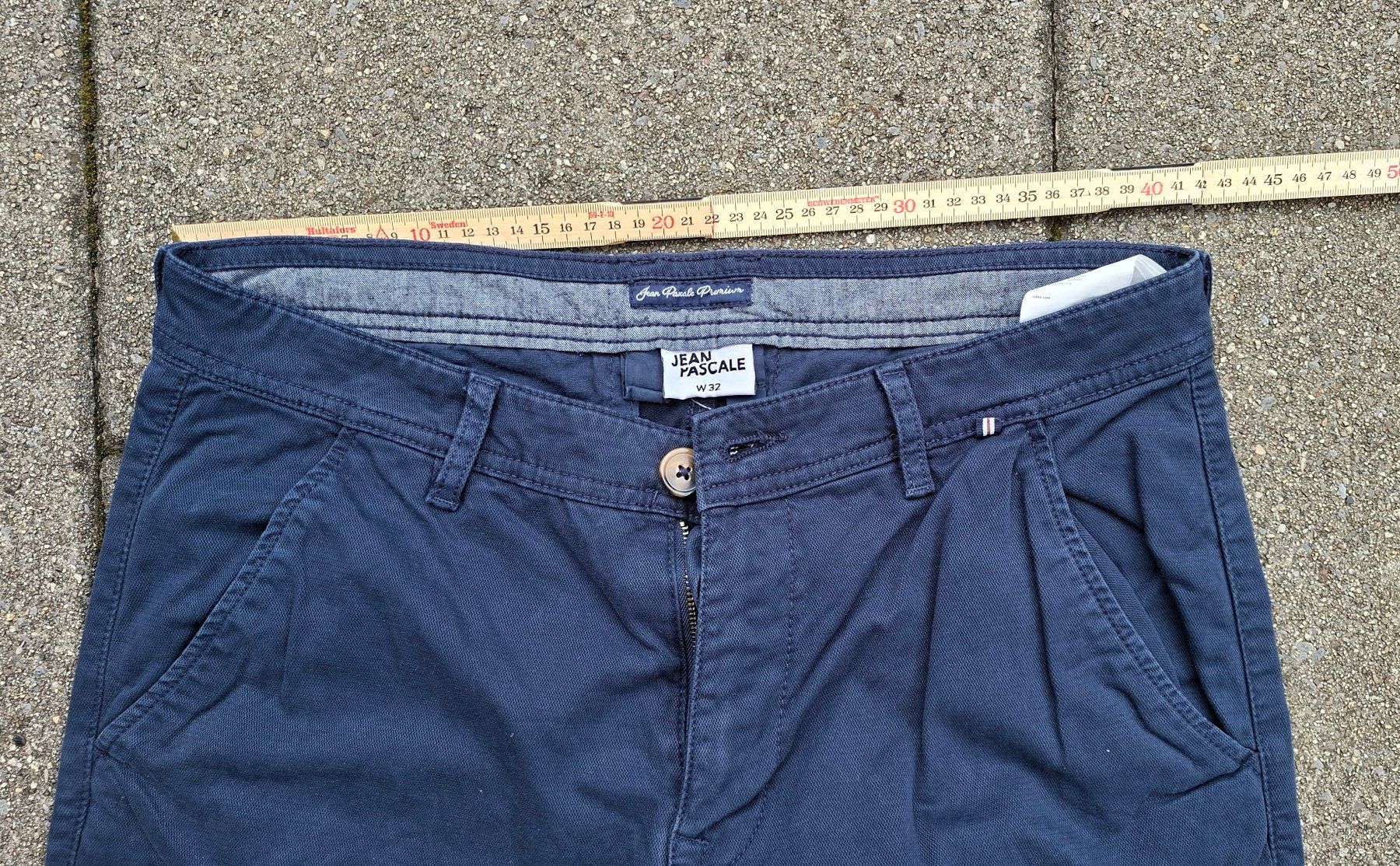 Pantaloni: Stoffhosen blau W32 – Usato da Küssnacht am Rigi venduto da AutoVilla 1