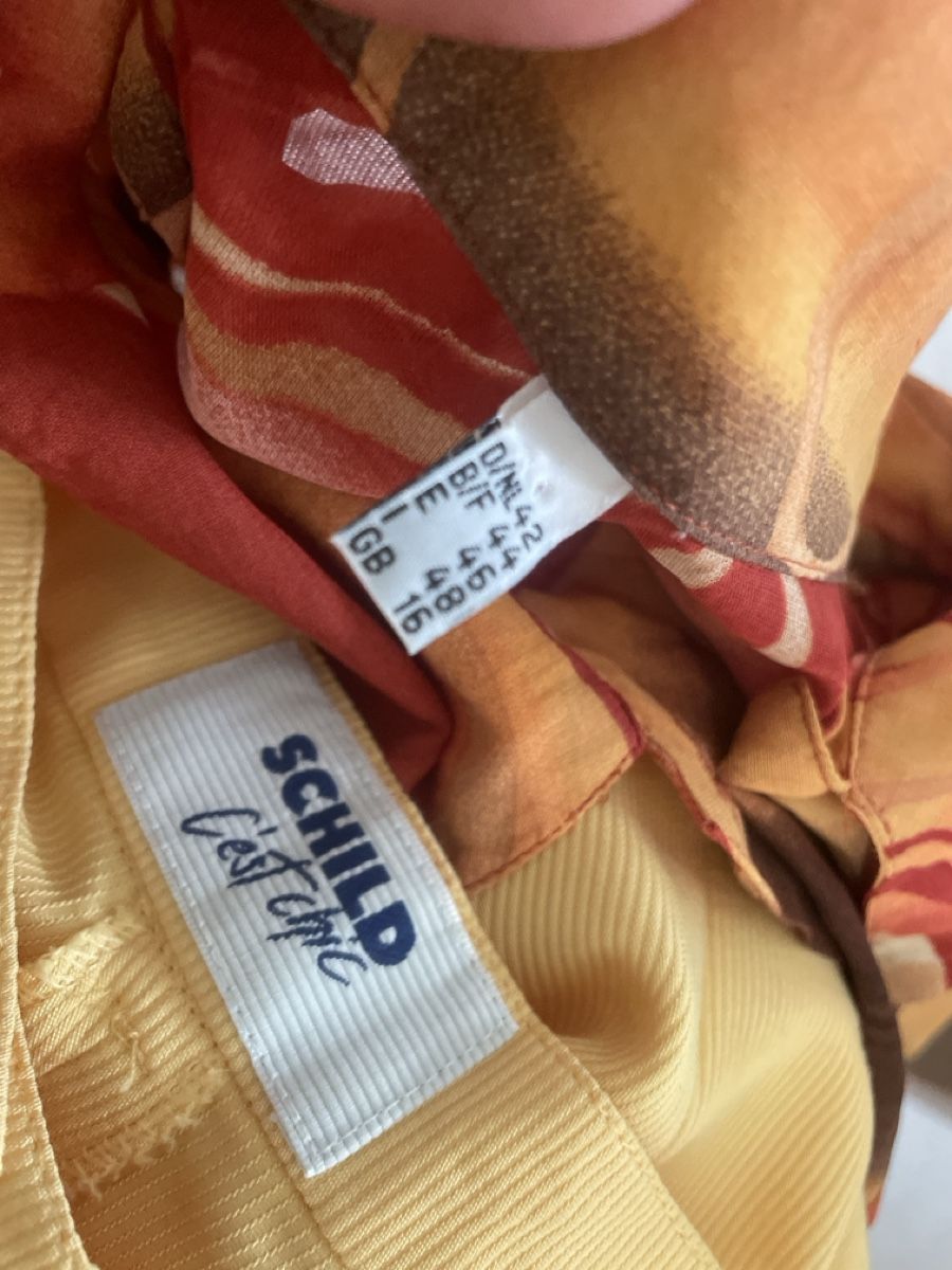 Lotti di vestiti: Viskose Sommer Set: Bluse  & Shorts Gr.42 – Nuovo (secondo la descrizione) da Obergerlafingen venduto da cabo4 3