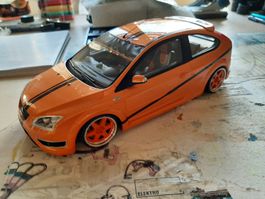 Ford Focus ST Modellauto Orange - Top Zustand! 🚗🔥