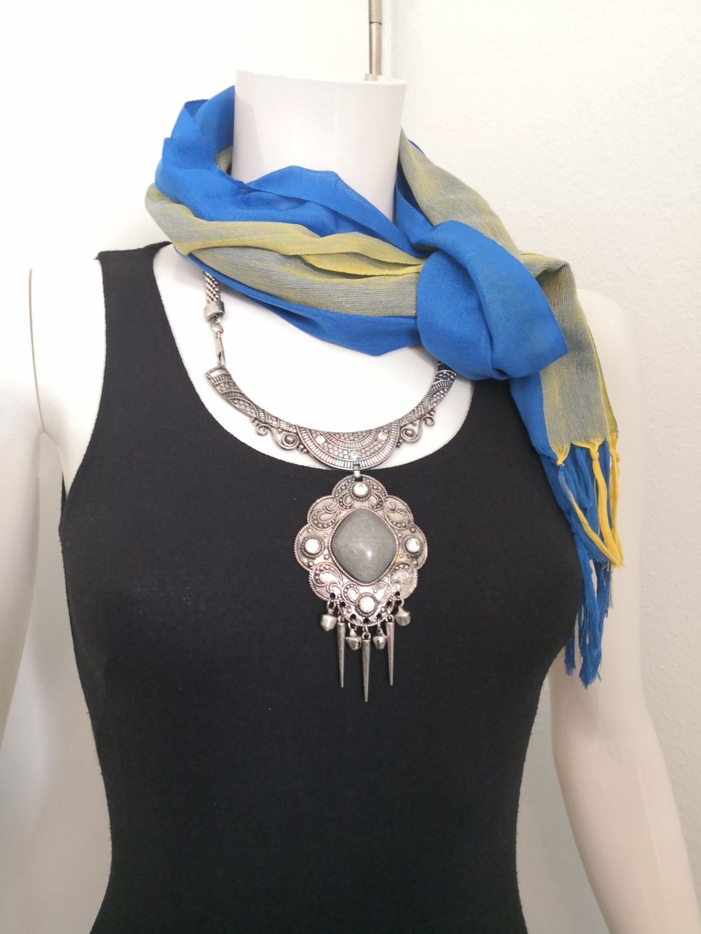 Foulard & Sciarpe: 🤩BOHO-CHIC SCHAL BLAU-GELB NEU – Nuovo (secondo la descrizione) da Olten venduto da Naja-Twins-Twins 6