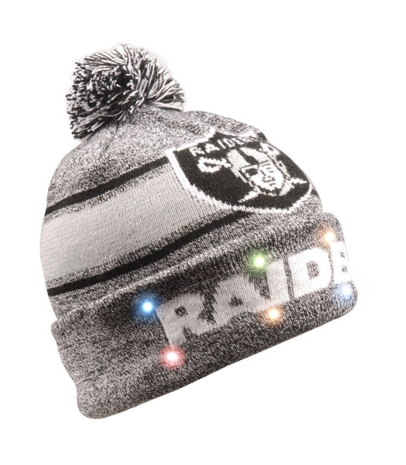 Copricapi, berretti & cappellini: Las Vegas Raiders LED Wintermütze – Nuovo e nell'imballaggio originale da Muttenz venduto da US_Sport_Schweiz 1