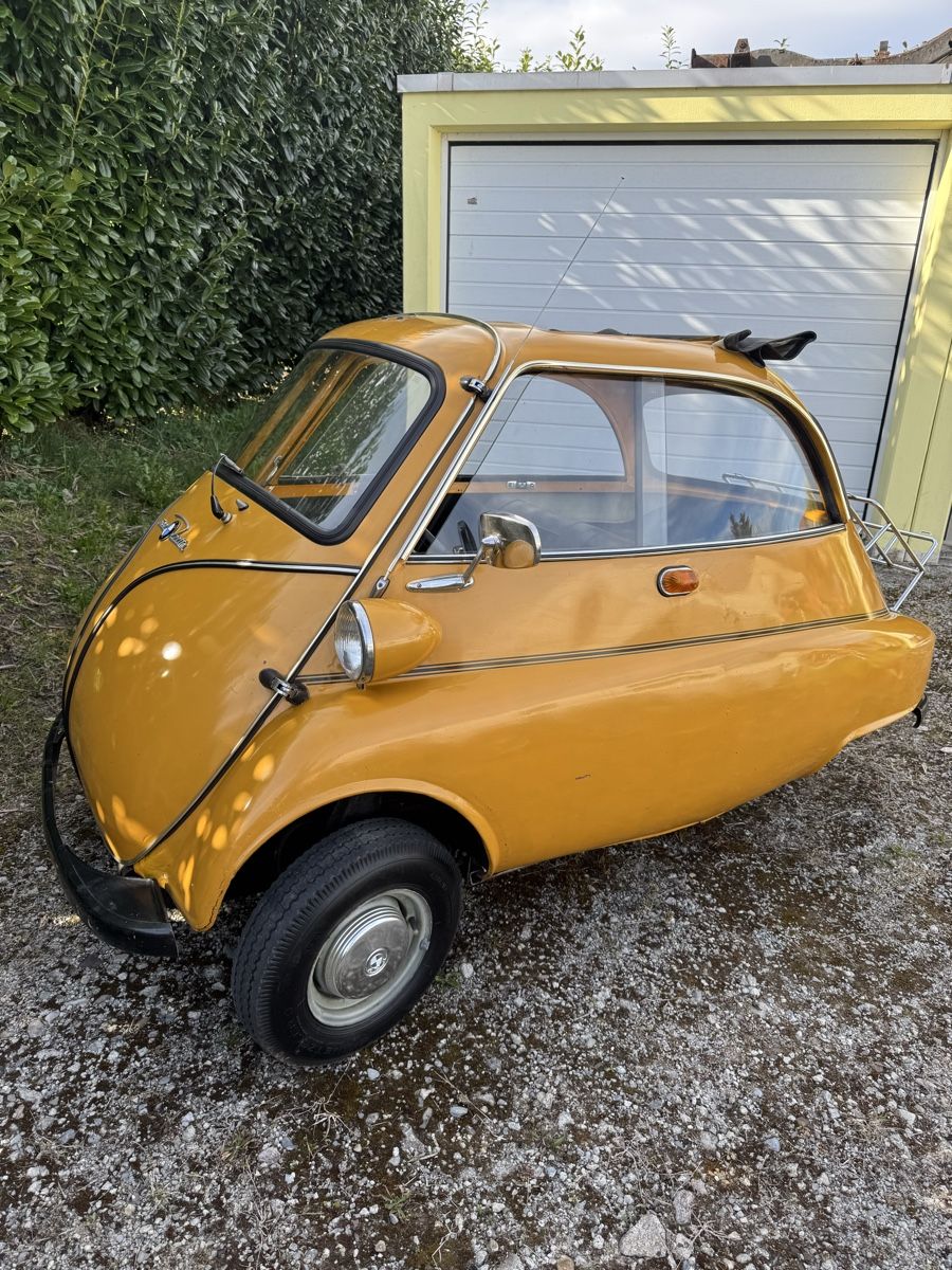 Autos: BMW Isetta 300      3-Rad-Version – Defekt aus Wallbach von jojoAG