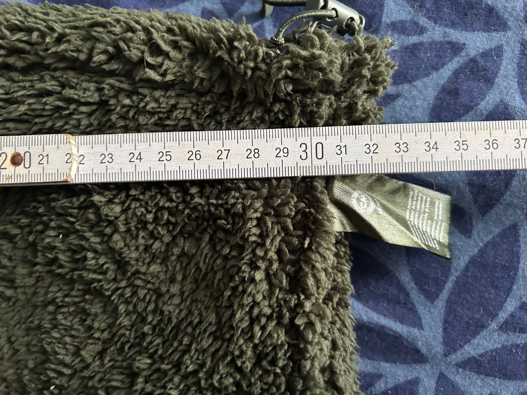 Foulard & Sciarpe: Schal für Hals rund – Usato da Obergösgen venduto da Andre118 3