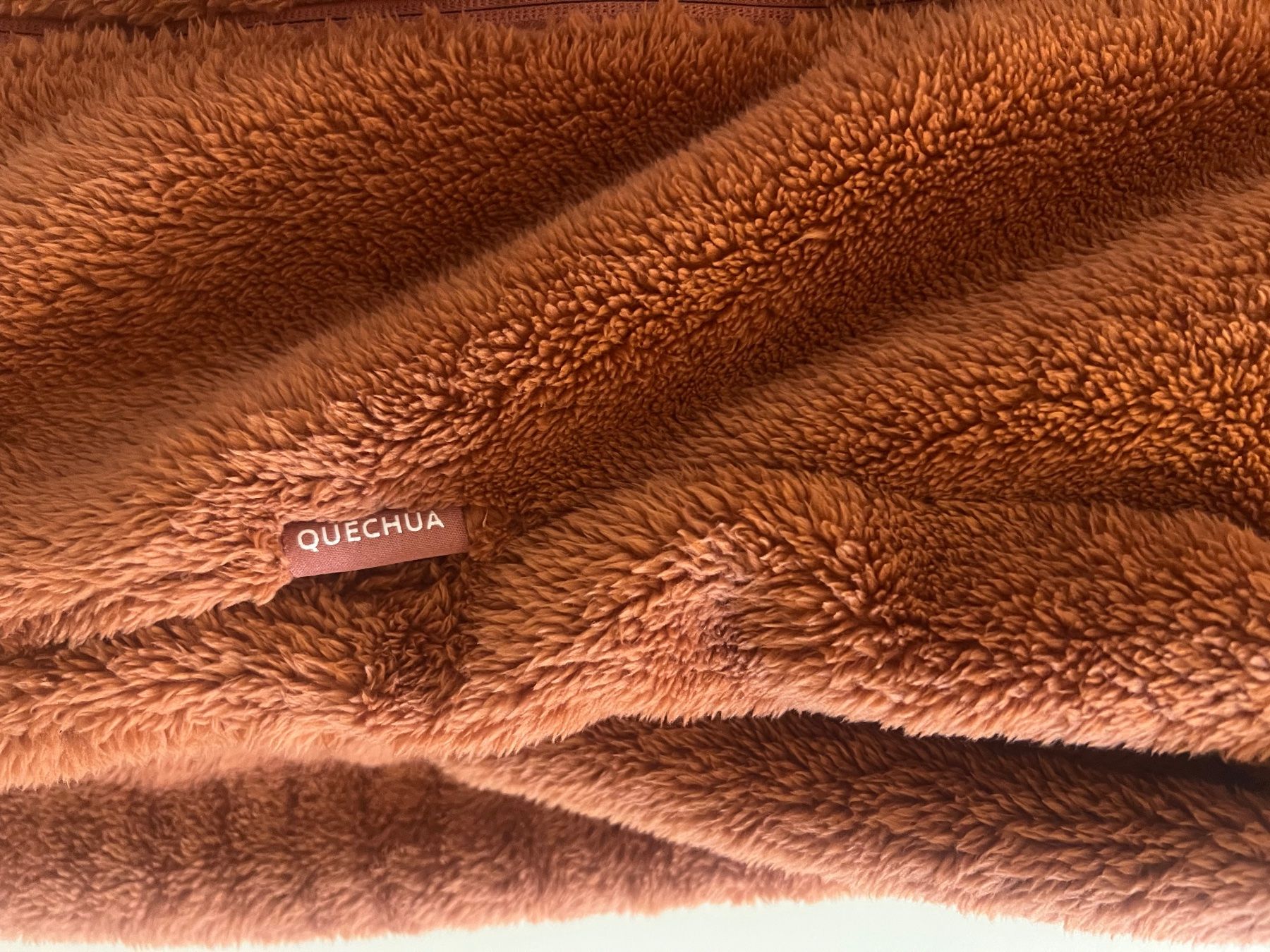 Maglioni & Felpe: Warme Quechua Teddyfleece Jacke, Grösse s – Usato da Altstätten SG venduto da Melval22 2
