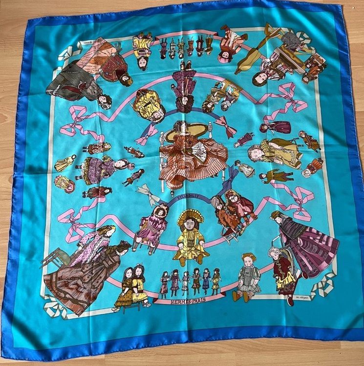 HERMÈS GIBIERS Foulard En Soie Henri De Linares 1991