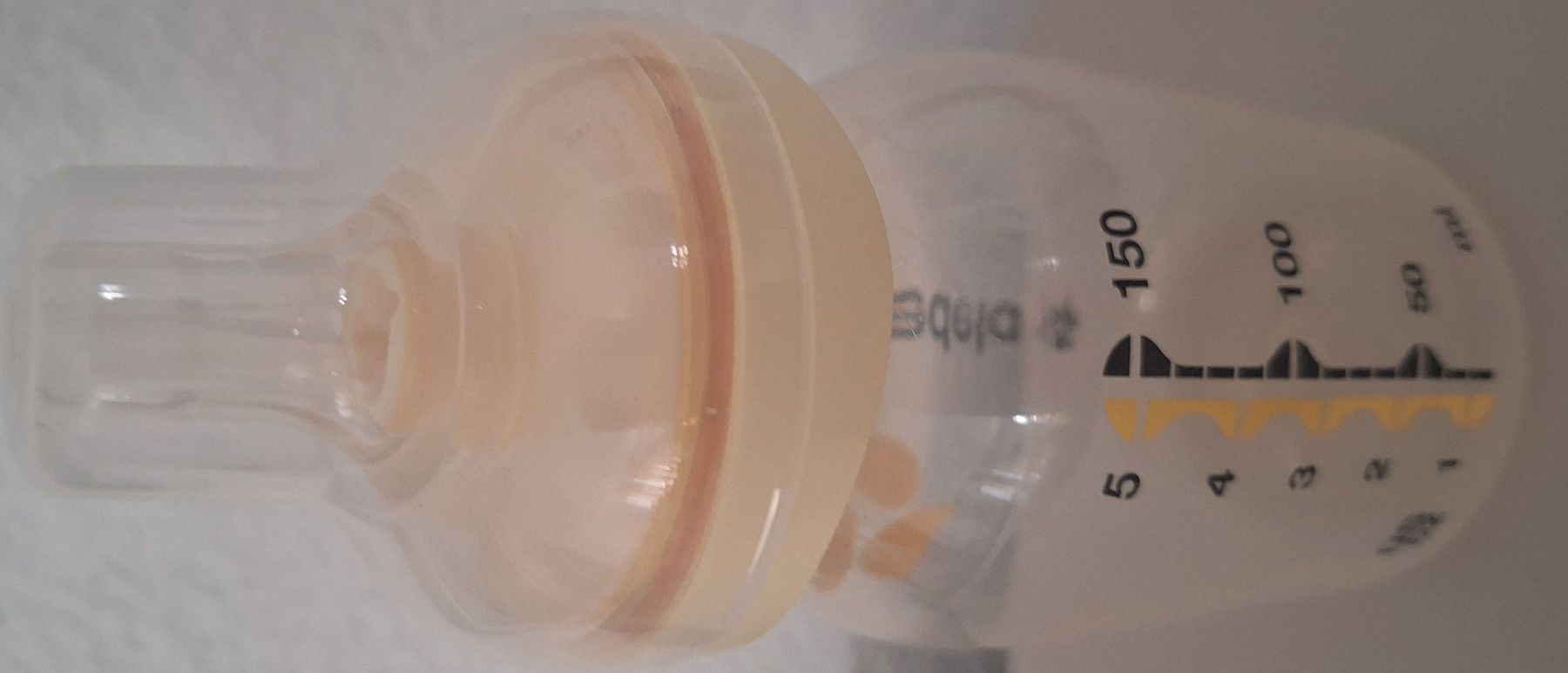 Medela Repas pour bébés: Medela Babyflasche 150 ml – D'occasion à Wetzikon ZH par Petra210