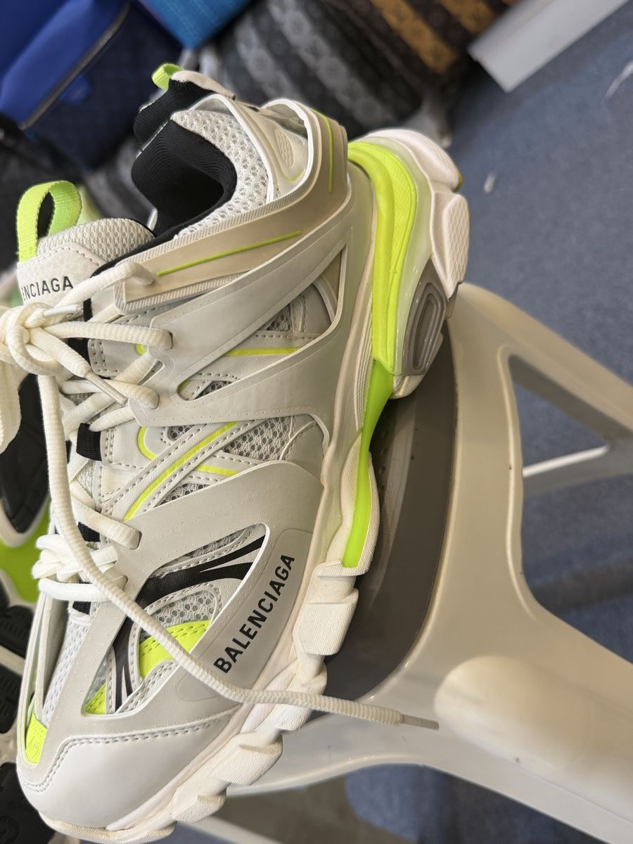 Balenciaga Scarpe da uomo: Balenciaga neu 42 grosse – Nuovo e nell'imballaggio originale da Frenkendorf venduto da Marwan18 3