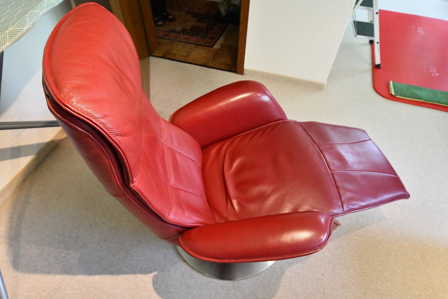Pfister Poltrone: Leder Sessel rot – Usato da Arlesheim venduto da Finn3 2