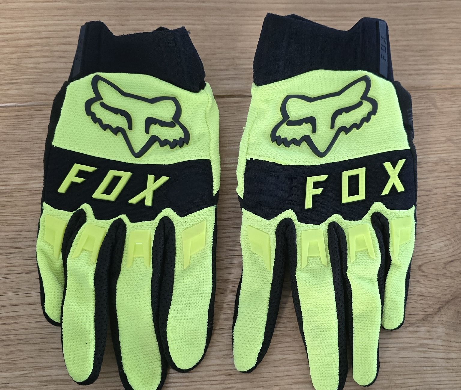Fox Guanti & manicotti: Handschuhe – Nuovo (secondo la descrizione) da Ueberstorf venduto da andrea898