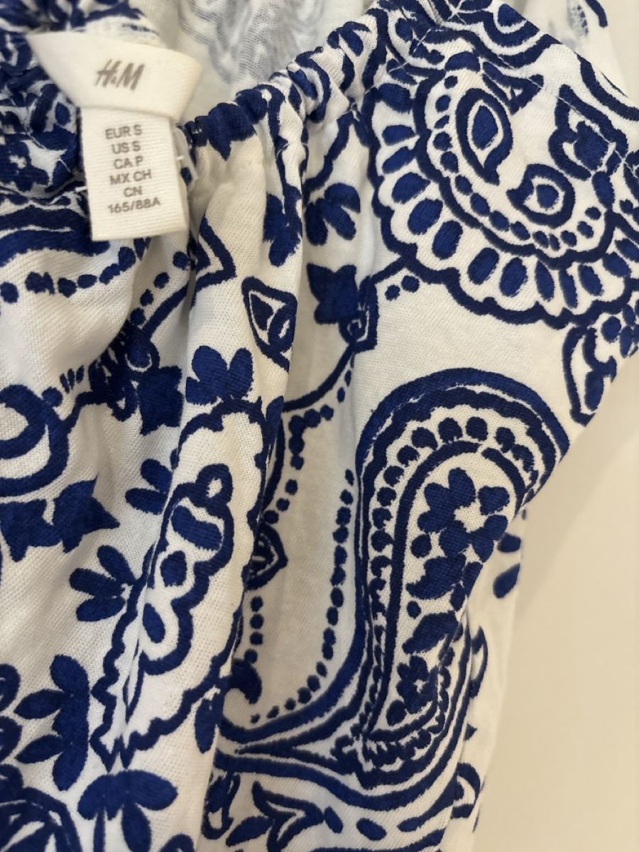 H&M Vestiti: Blau/weisses Sommerkleid – Usato da Winterthur venduto da beijaflor777 2