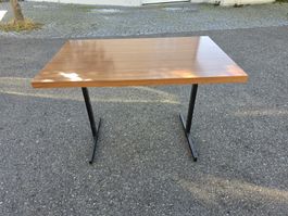  Tisch  Metallfuss  Vintage 