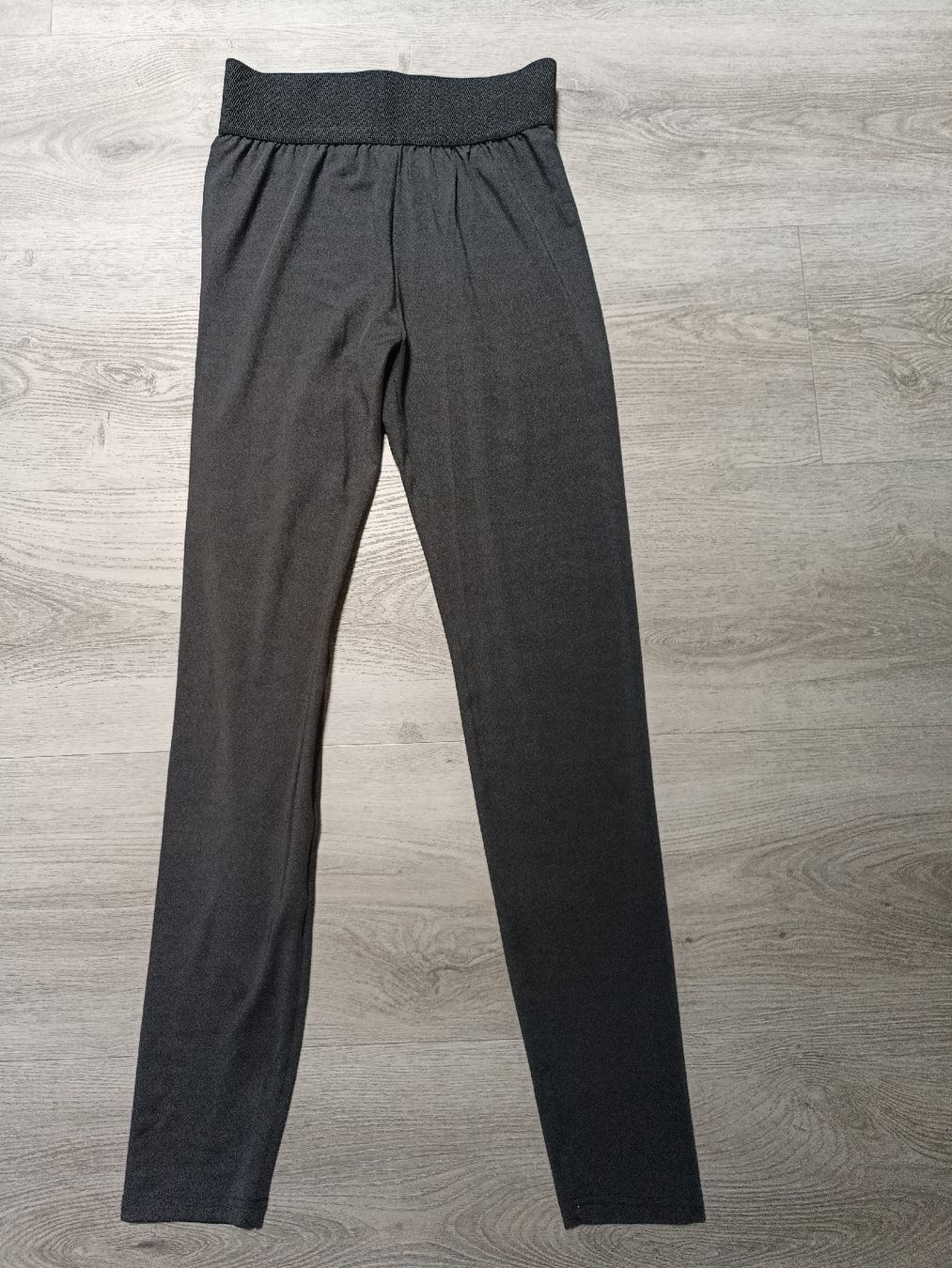 Pantaloni: Neue Sommerhose M – Nuovo (secondo la descrizione) da Bätterkinden venduto da Elefantenzoo