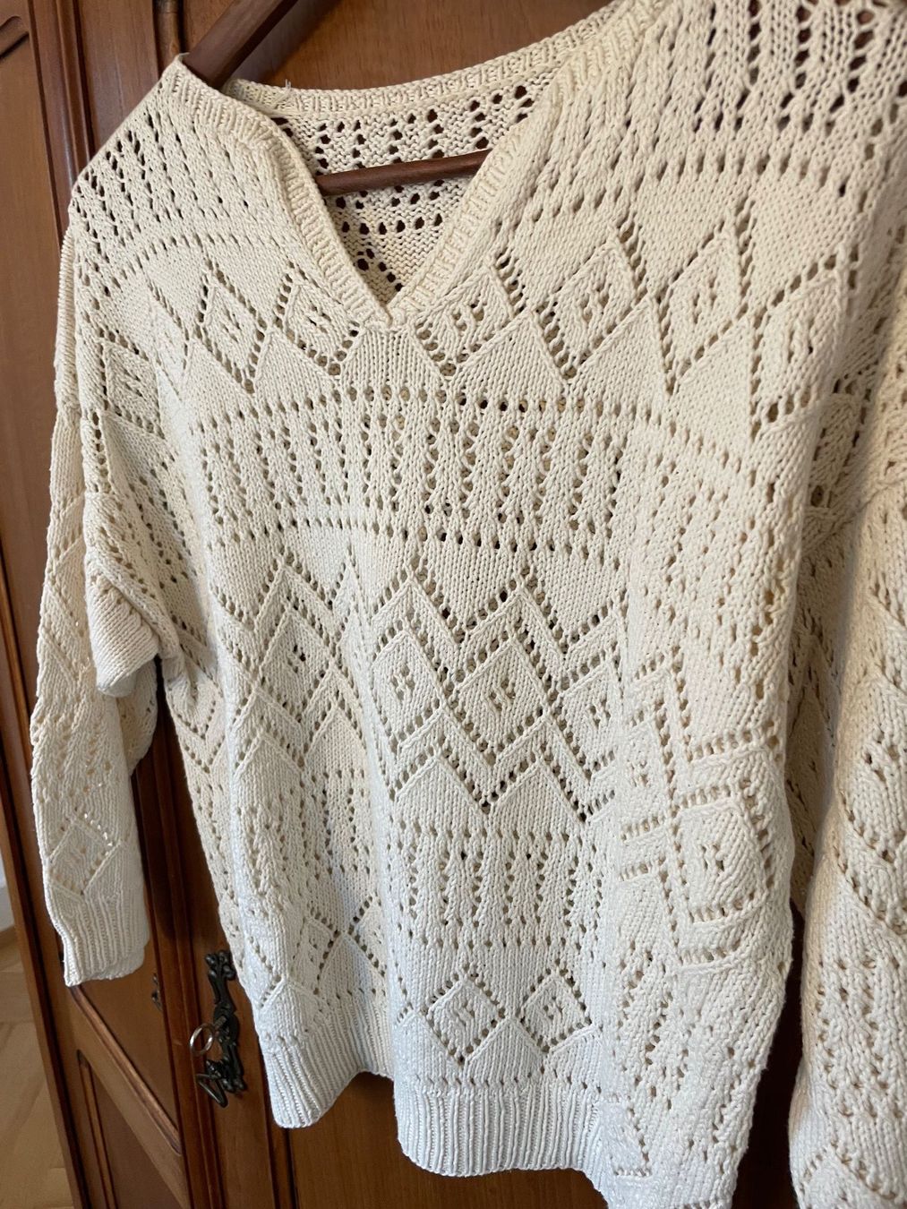 Maglioni & Felpe: Feiner Strickpullover creme 100% Baumwolle – Usato da Zürich venduto da ElaLeonEla 1