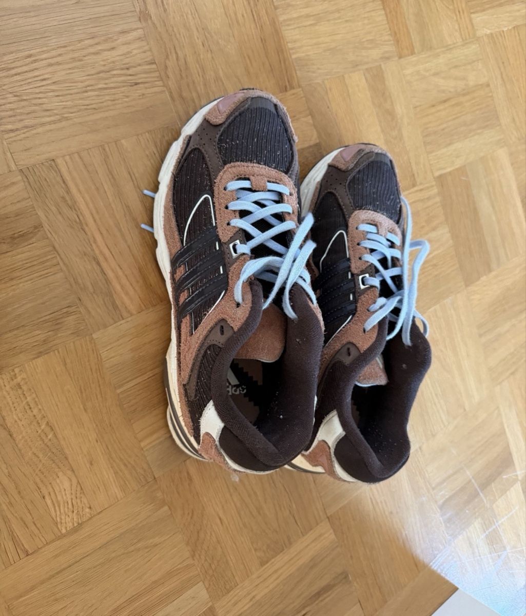 Adidas Scarpe da donna: Adidas Sneakers – Nuovo (secondo la descrizione) da Zürich venduto da ChiaraJacomet