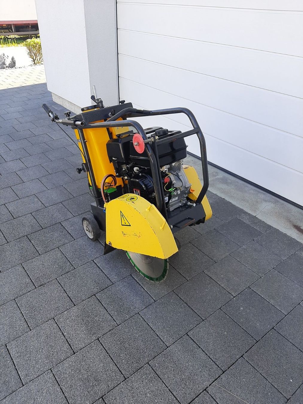 Tutte le macchine: Fugenschneider Baumax Benzin 450mm Blatt – Usato da Rain venduto da Kleinmoto 5