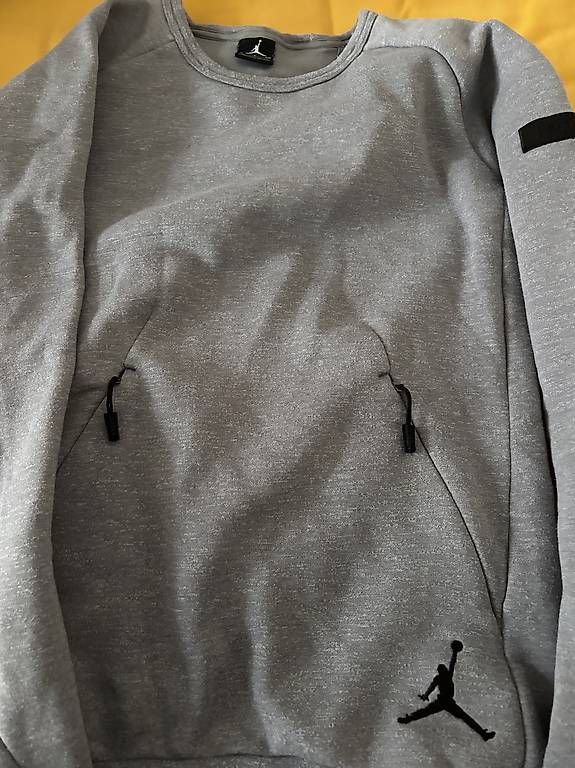 Maglioni & Felpe: Jordan Pullover  – Usato da Oberdiessbach venduto da shan26 4