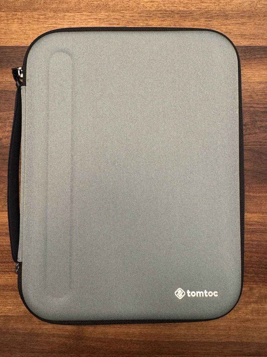 Covers & Borse: Tomtoc tablet case – Nuovo (secondo la descrizione) da Nyon venduto da dmorabrito