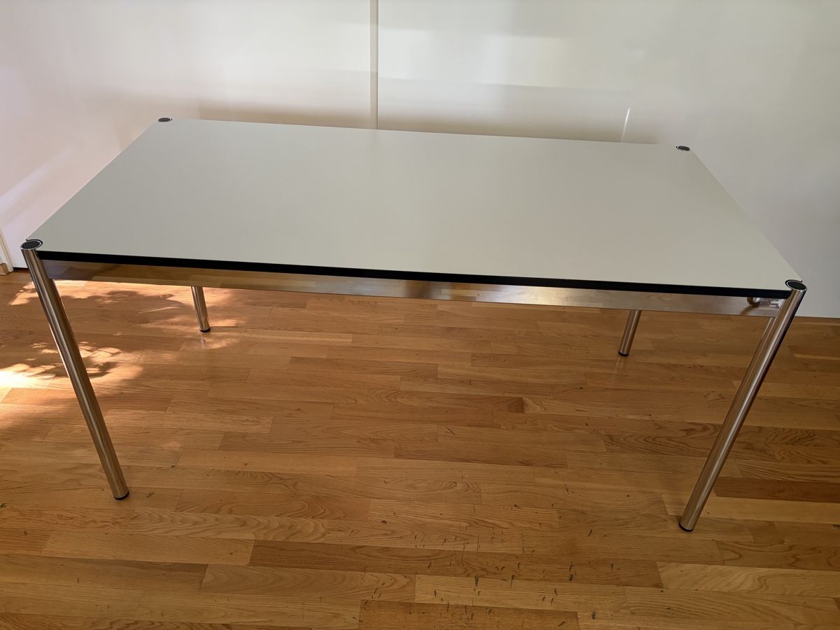 USM Tavoli: USM Haller Tiush 150 x 75 – Usato da Zürich venduto da gabriel11 1