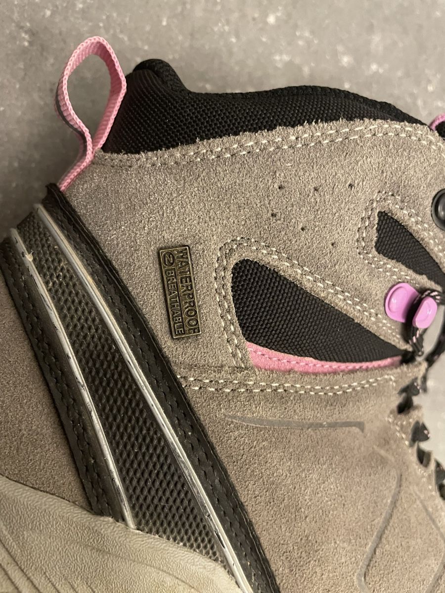 Vibram Scarpe da donna: Trezeta Wanderschuhe Grösse 39 Vibram Waterproof – Usato da Brütten venduto da Marwie80 4