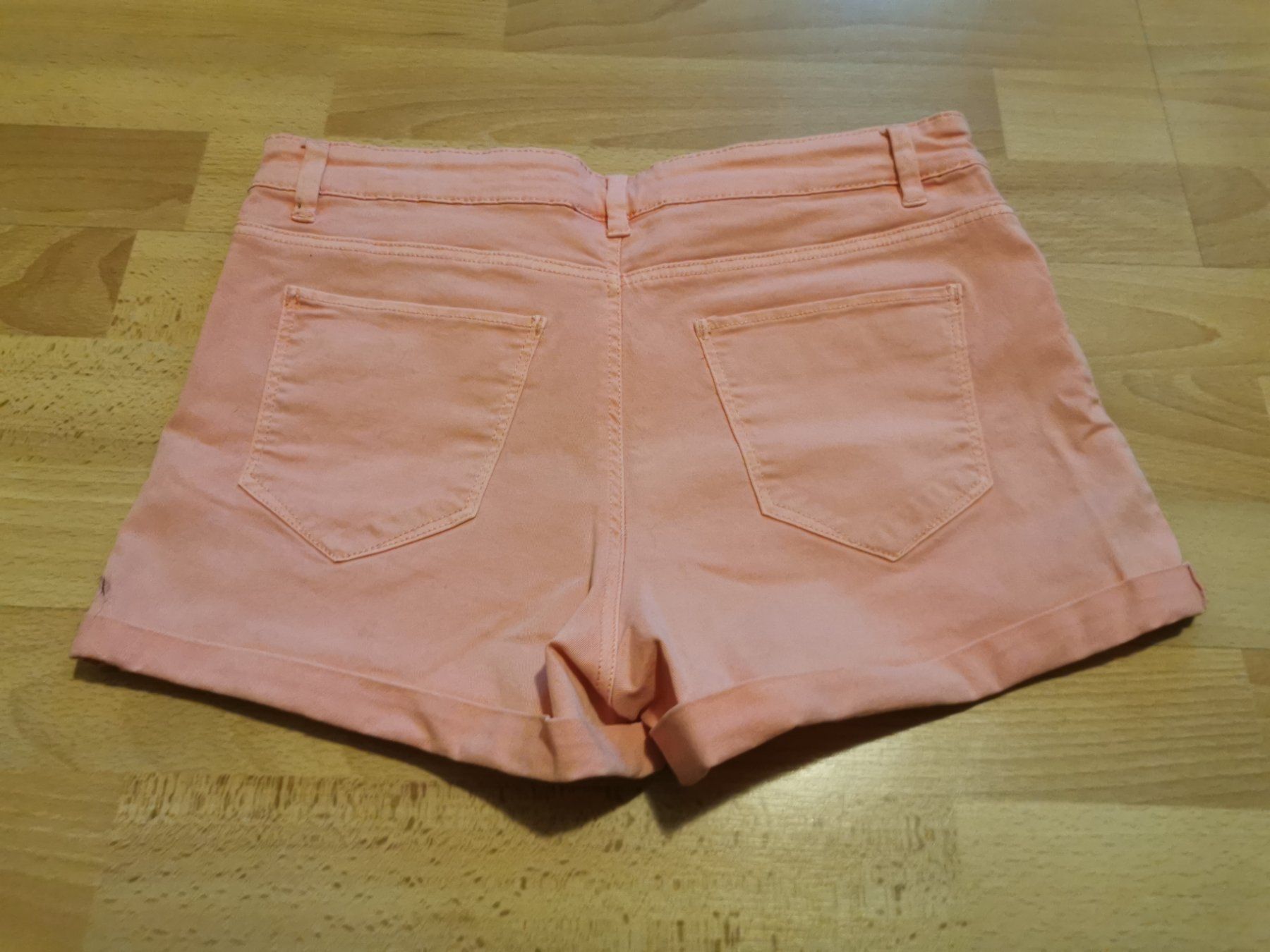 Hosen: Kurze Hose / Shorts - Grösse 34 – Gebraucht aus Unterägeri von Fiobi 3