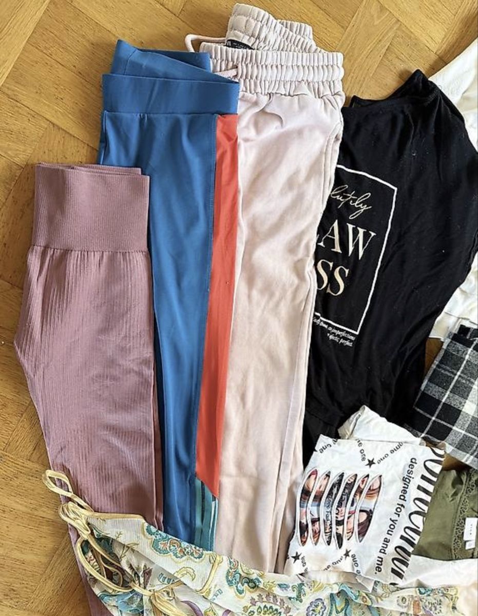 Lotti di vestiti: Frauen Paket S – Usato da Amlikon-Bissegg venduto da Flowers_Blossom 1