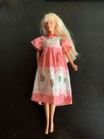 Barbie Vintage mit Sommerkleid, gut erhalten,Top!