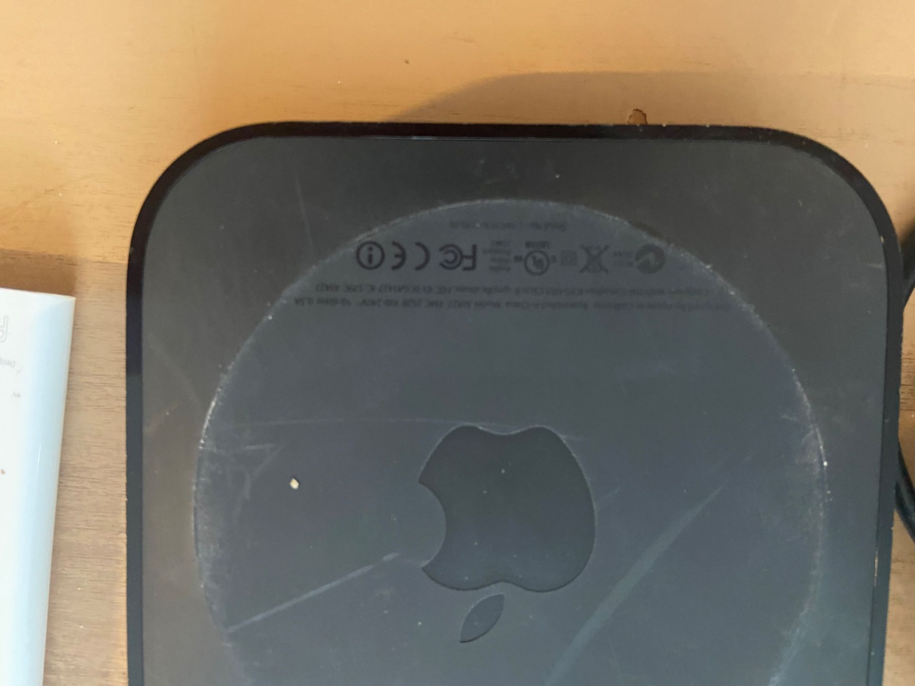 Apple Sistemi audio & multimediali: Apple TV A1427 télécommande et câble – Usato da Fribourg venduto da J334455 3