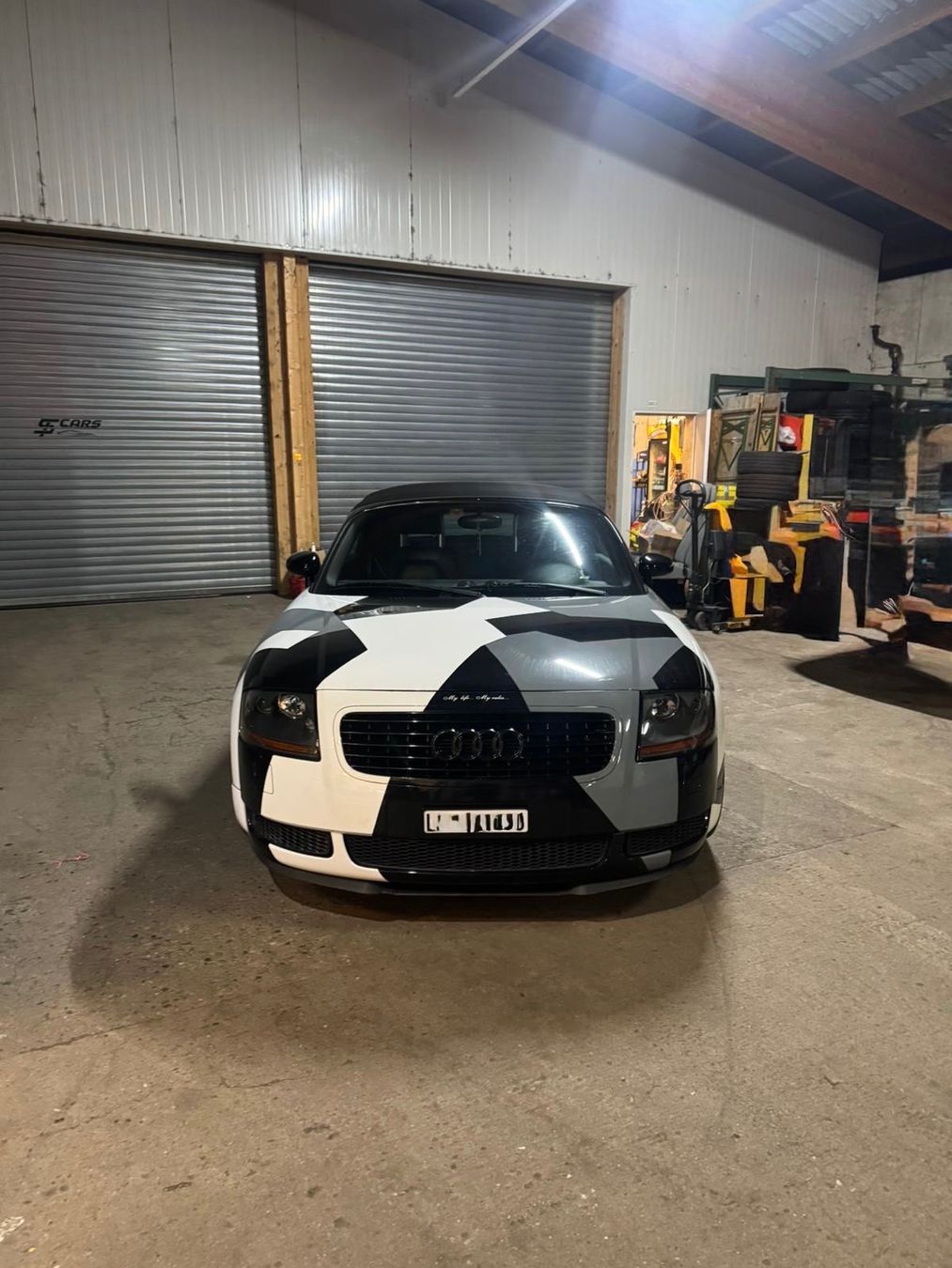 Audi Automobili: Audi TT 1.8T 8N – Usato da Kriens venduto da for_6mpt 1