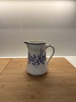 Vintage Krug mit blauem Blumenmuster - Top Zustand!