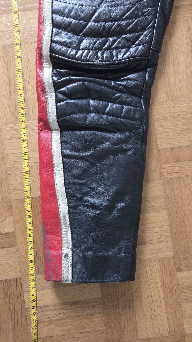 Completi & Tailleur: Lederkombi Damen ca. Grösse 32 – Usato da Wettingen venduto da Hawaii88 4