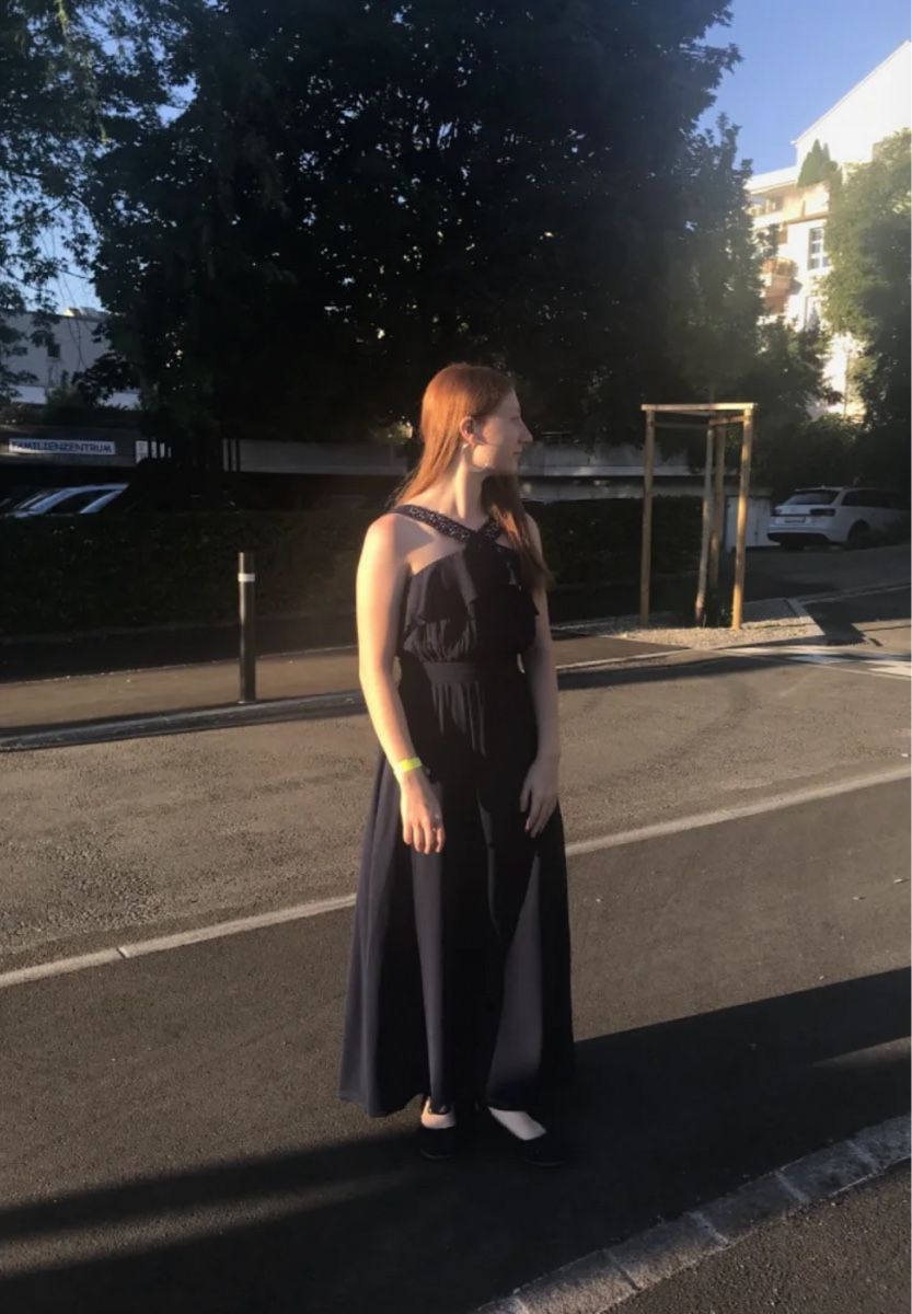 Robes: Little Mistress WUNDERSCHÖNES FESTKLEID – Neuf (Voir description) à Dietikon par searchmyeyebrows 3