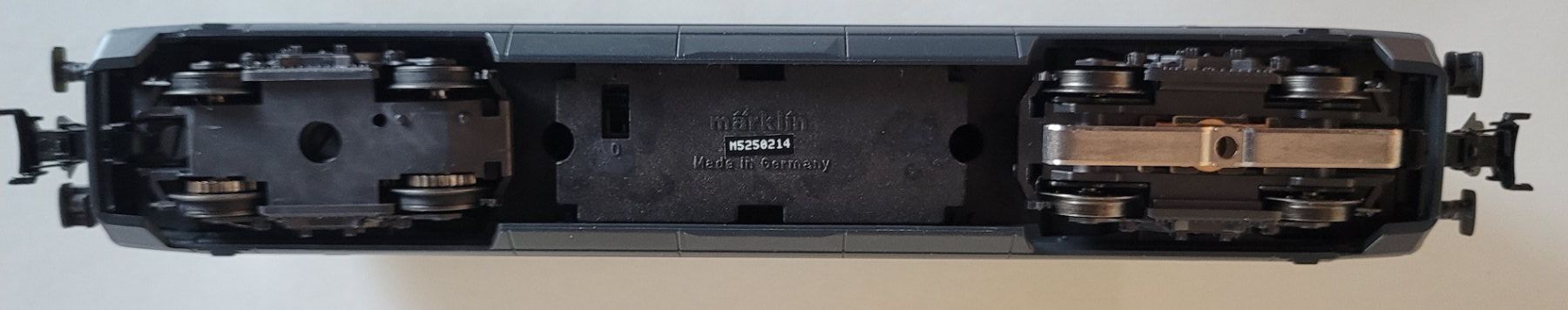Märklin 3453 H0 SBB Lok Re4/4 Serie 460 DANZAS Digit Del 26 (Neu und ...