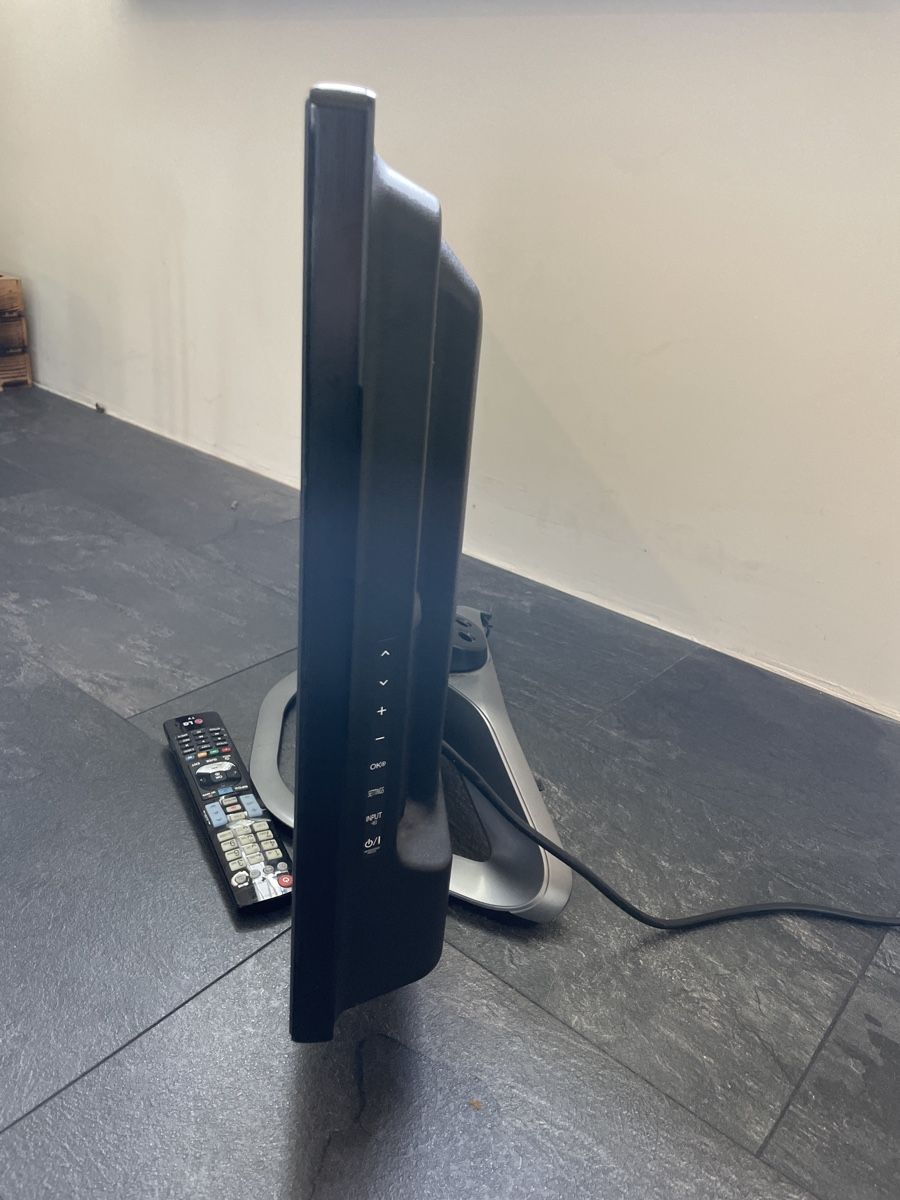 Appareils TV: LG Fernseher, 31 Zoll – D'occasion à Tobel par LukasWantsToBuy 1
