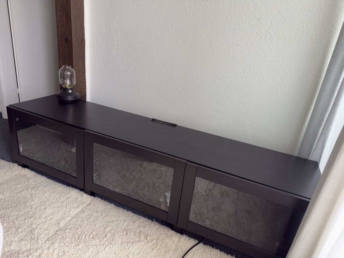 Ikea TV Möbel: Tv Stand – Neu (gemäss Beschreibung) aus Rafz von tat_8lfv