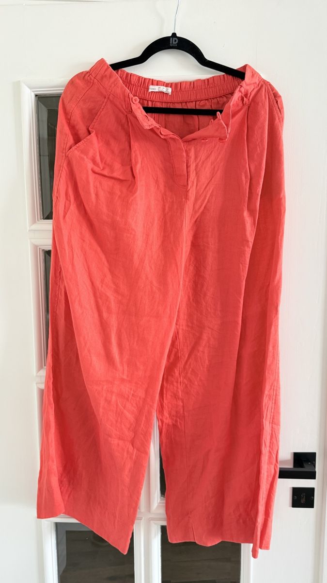 Hosen: Pantalon en lin – Gebraucht aus geneve von gro_7mmx