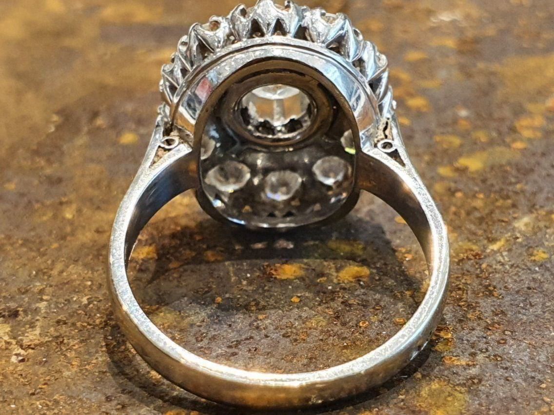 Ringe: Brillant Entourage Weissgold -Traum Ring – Neu (gemäss Beschreibung) aus Unterägeri von Altgoldschmuck 3