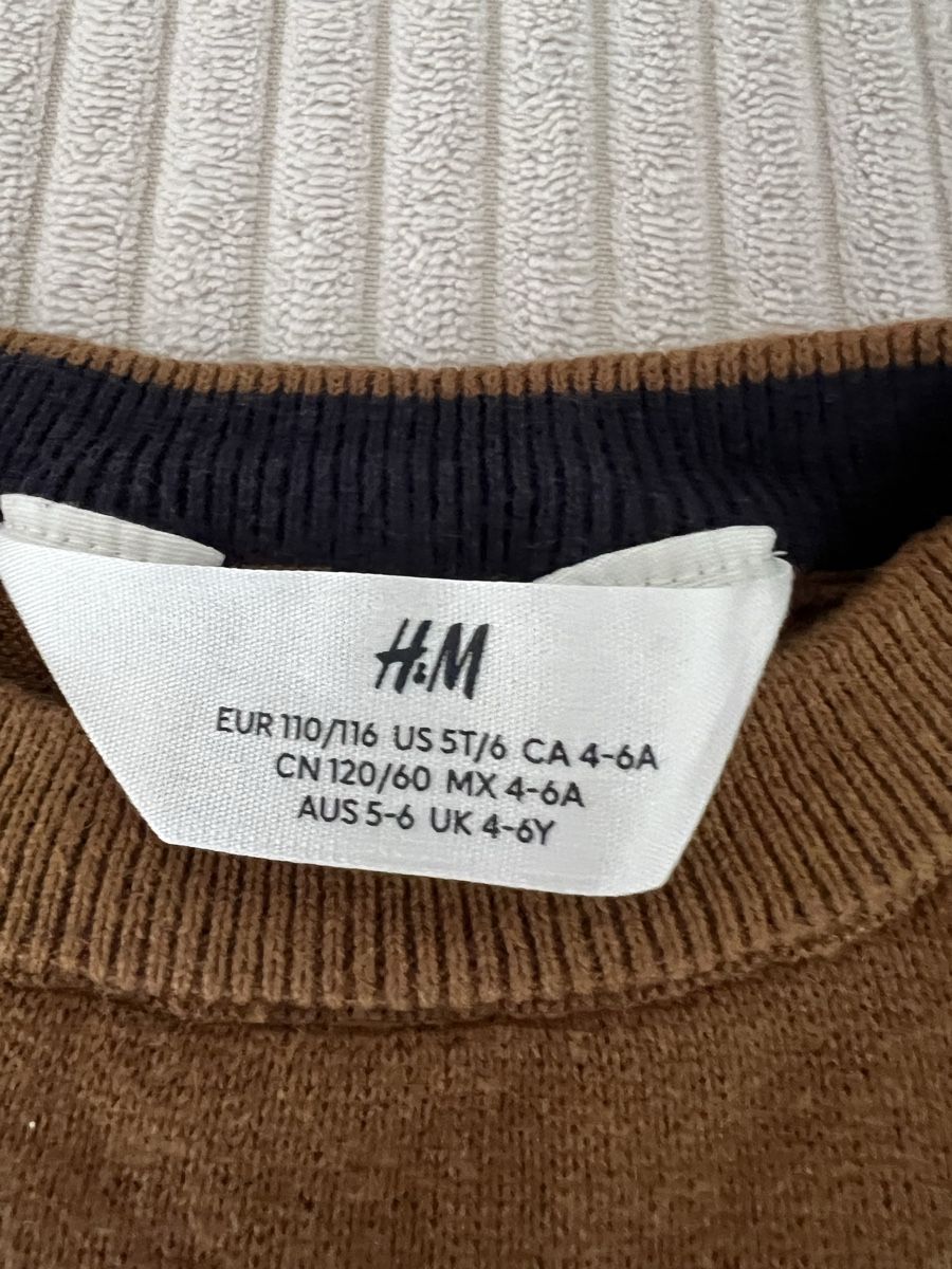 H&M Maglioni & Felpe: H&M STRICKPULLOVER REHBRAUN GR 110/116 – Usato da Basel venduto da theo-g77 2