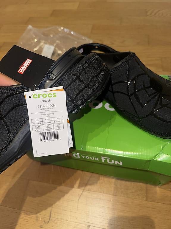 Schuhe für Jungen: CROCS SPIDERMAN MARVEL – Neu und originalverpackt aus Mont-sur-Lausanne von tav_9qn5 2
