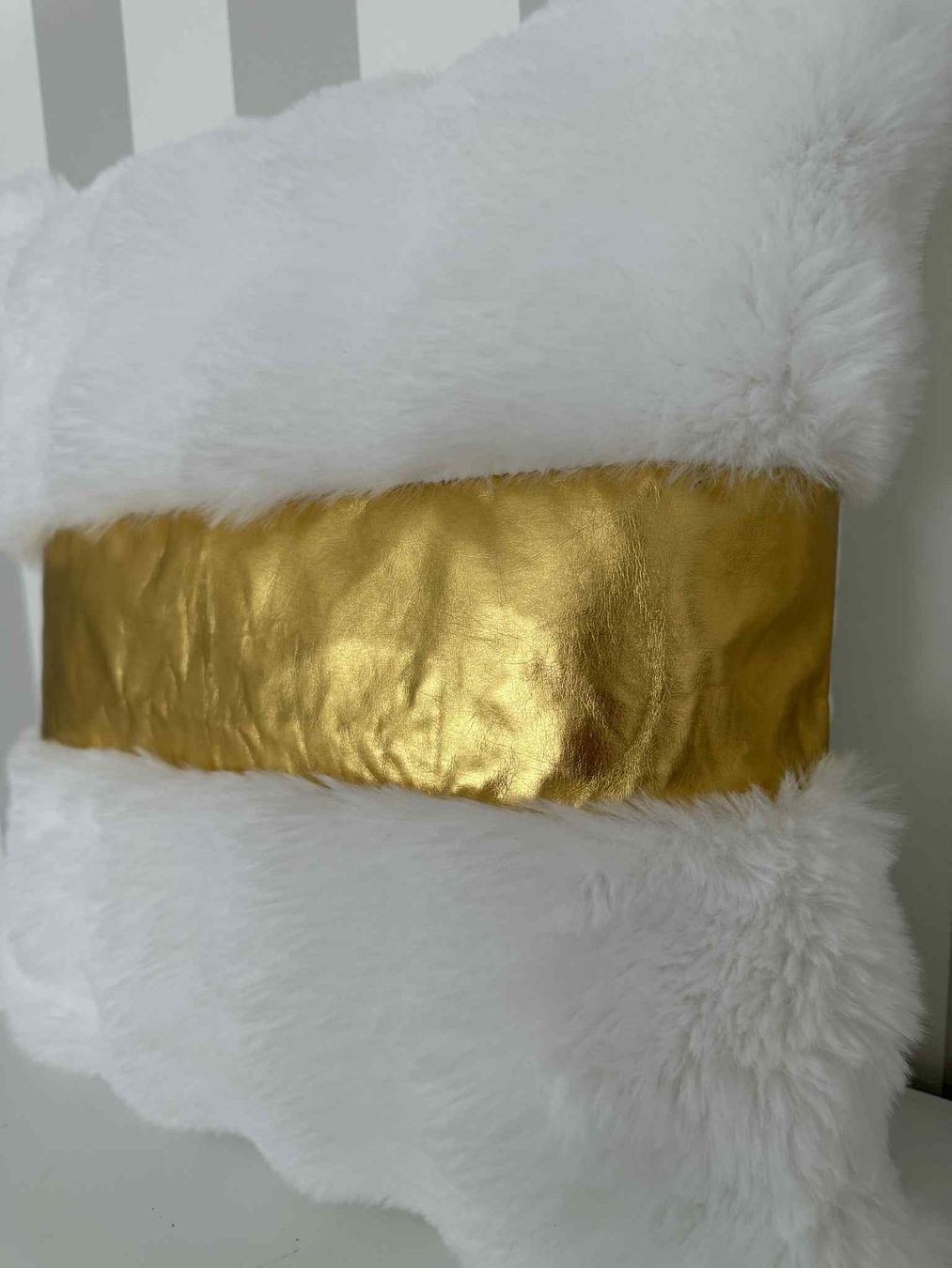 Coussins: Deko Kissenbezug Fellimitat – Neuf (Voir description) à Bern par Miraitrading 1