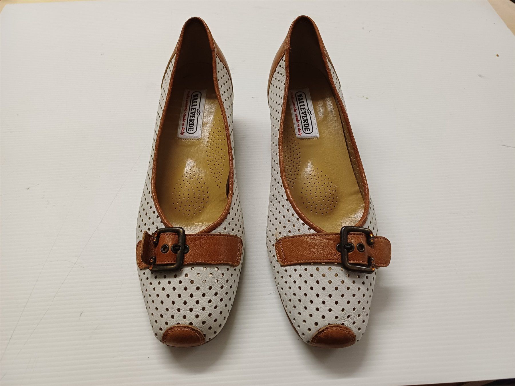 Chaussures femmes: Valleverde - Pumps – D'occasion à Bichwil par Viggen37 1