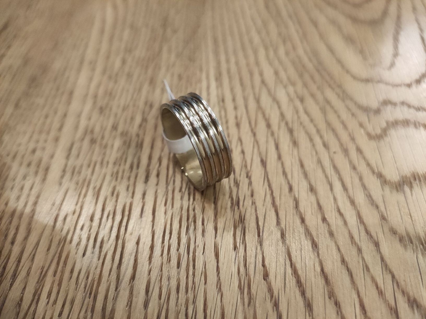 Anelli: Schöner Ring, Grösse 19, edelstahl Ring – Nuovo e nell'imballaggio originale da St. Erhard venduto da Lauko123