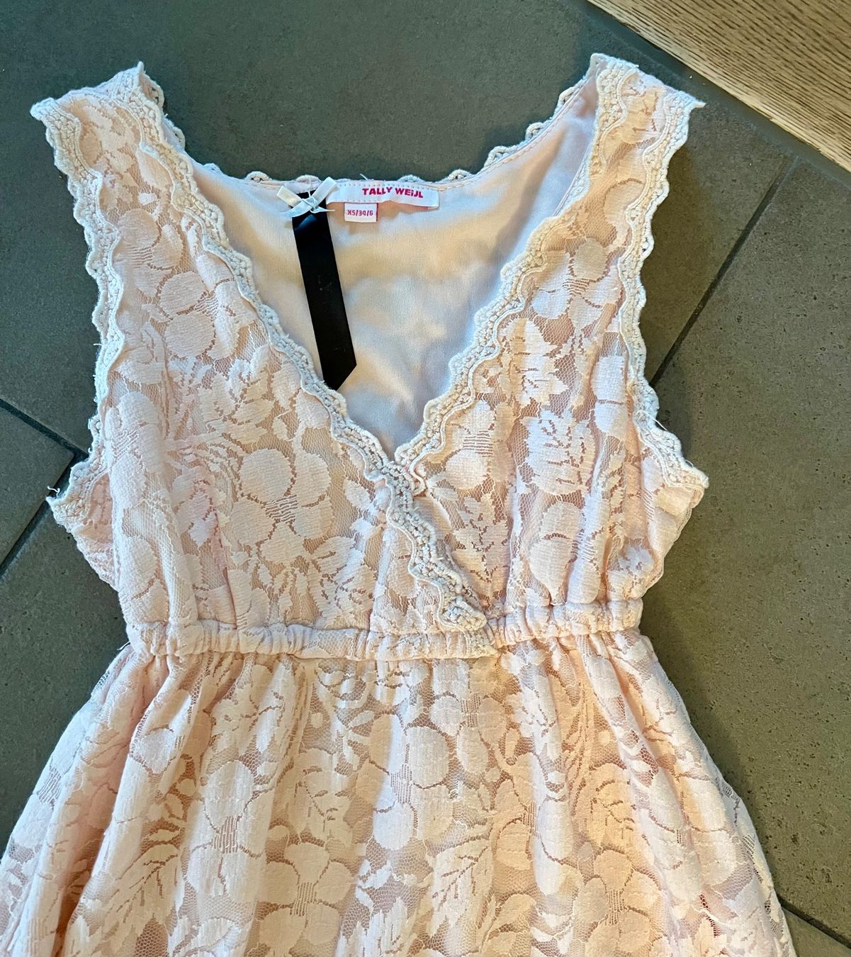Vestiti: wunderschönes Kleid Gr. XS – Usato da Buchrain venduto da Sunny026 1