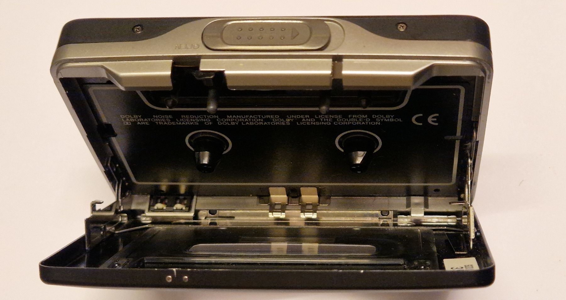 Sony Tragbarer Mediaplayer: Sony Walkman WM-EX510 Cassette Player – Defekt aus Zürich von  3