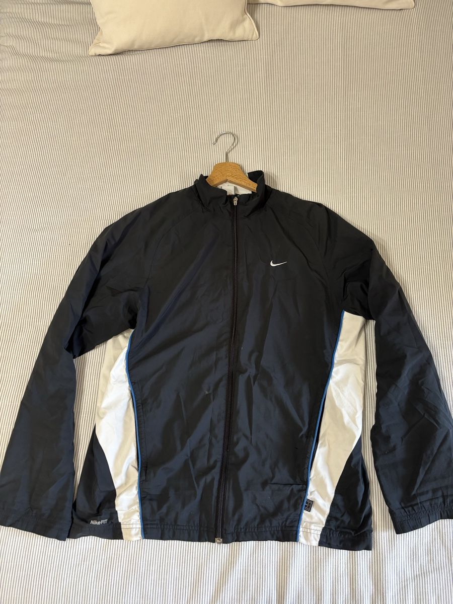 Nike Vestes: Y2K vintage Nike jacket – D'occasion à Lugano par fca_bfs9 1