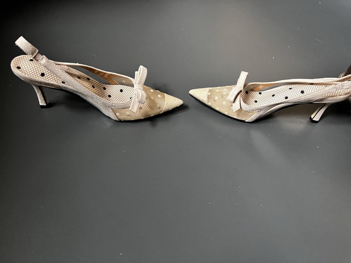 Damenschuhe: Pumps beige mit Schleife – Neu (gemäss Beschreibung) aus Küssnacht am Rigi von lus_g9xw 2