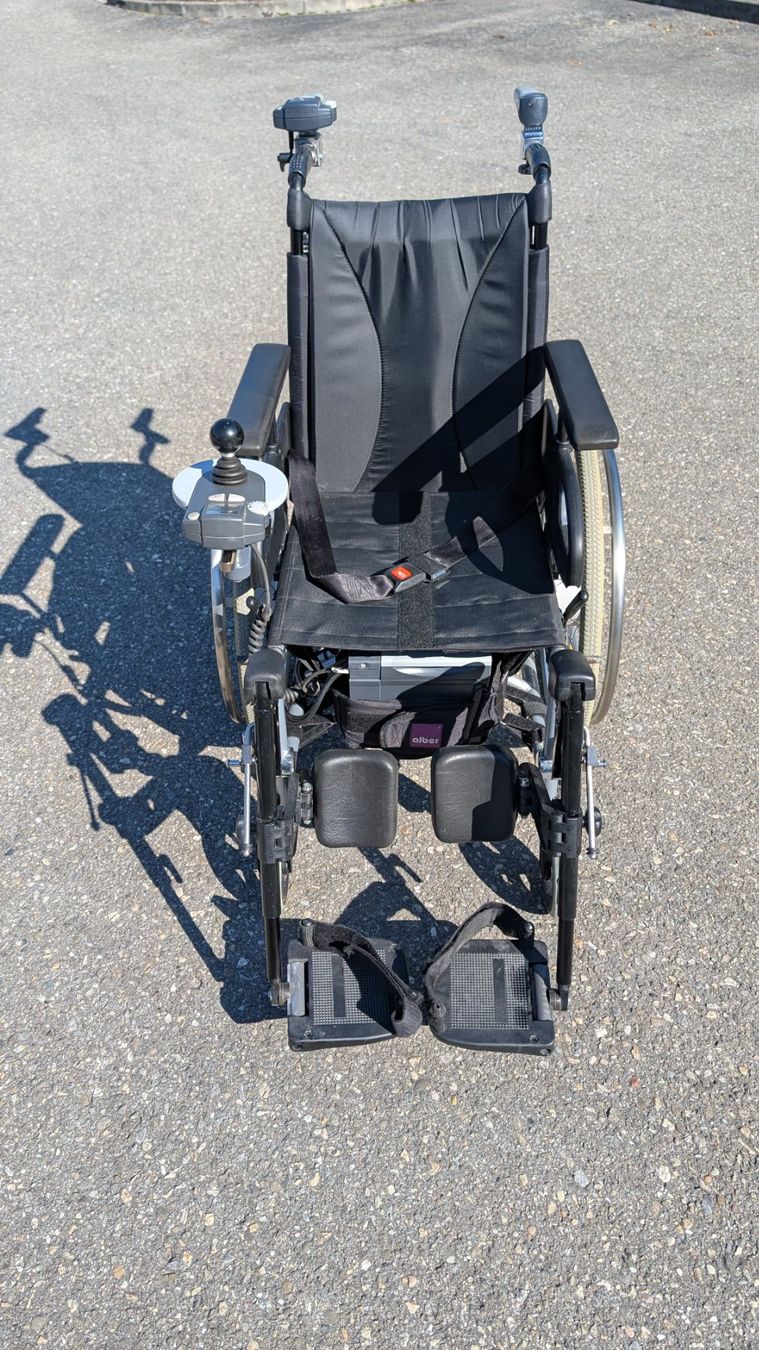 Rollstühle: Rollstuhl Küschall/Bimeda / Alber e-fix E25 – Gebraucht aus Gondiswil von ack_zc7z 2