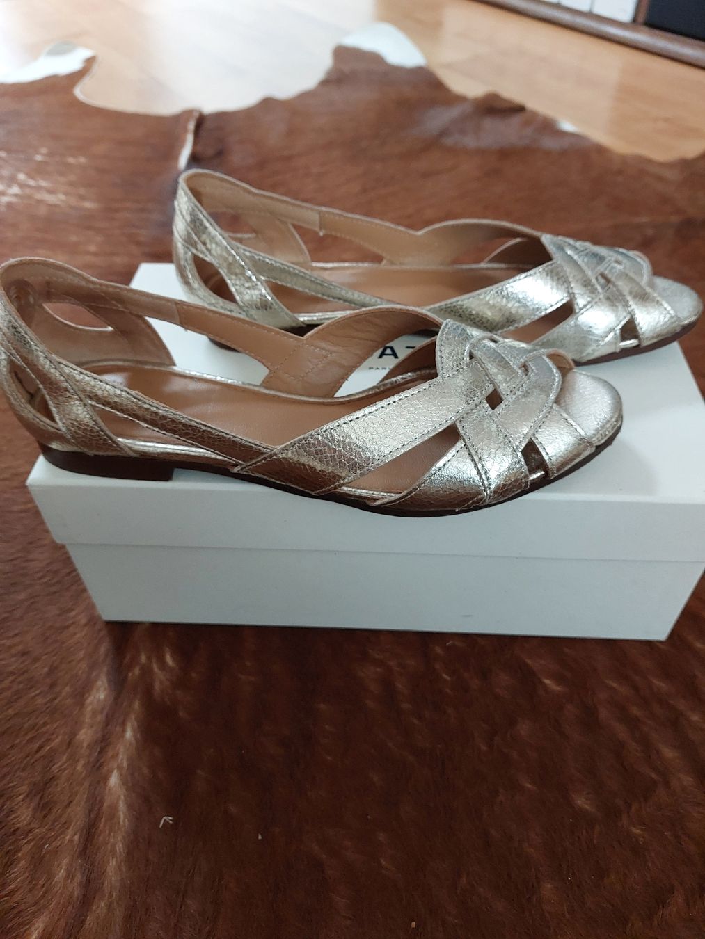 Scarpe da donna: Odaje Sandalen Gold - Gr 40 – Nuovo (secondo la descrizione) da Thalwil venduto da S_Blaettchen 3